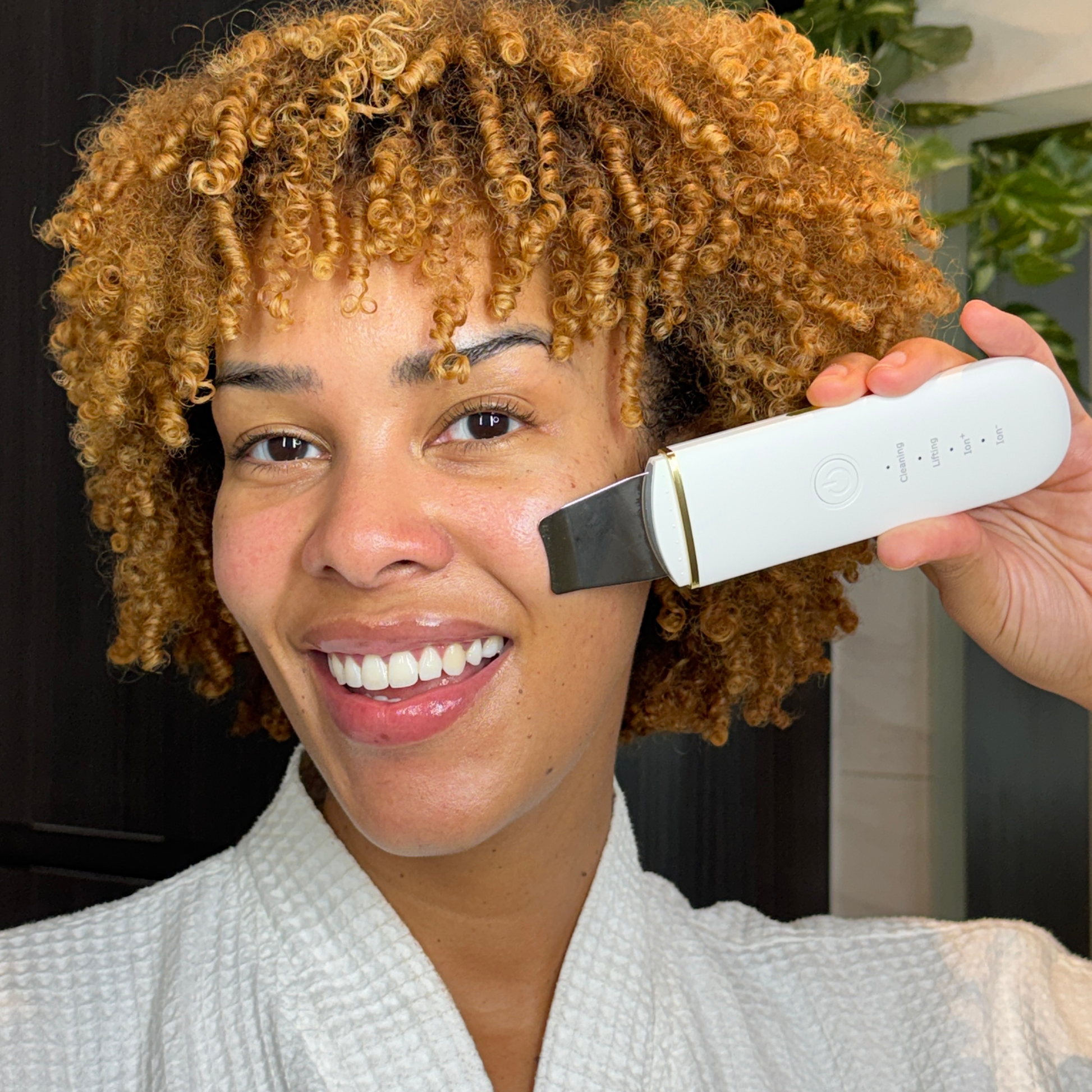 Facial Skin Scrubber in a beautiful woman hands